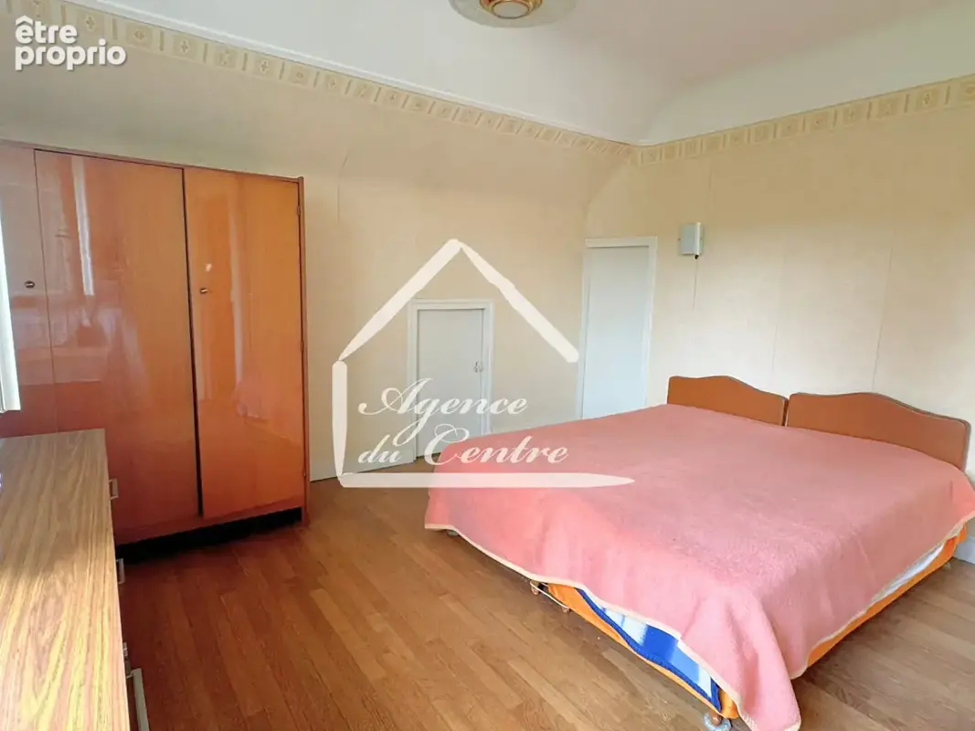 Maison en pierres de Meulière - Quartier Bas Coteau, limite Centre-ville - photo 9