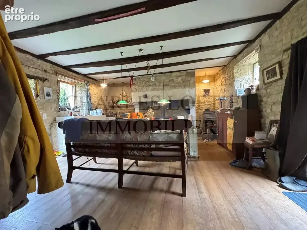 Charmante maison de village en pierre avec terrain arboré de 2400 m² - photo 15