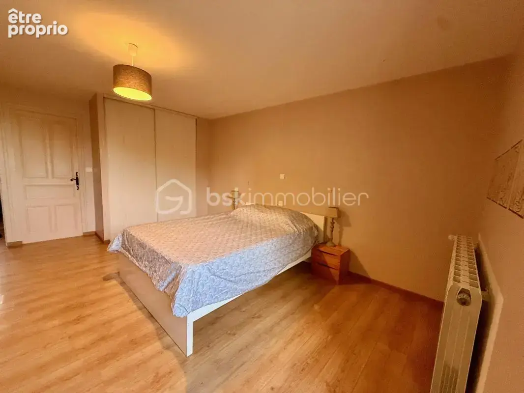 CLÉRIEUX – Maison 176 m² – 4 chambres – Terrain 4 740 m² – Piscine – Dépendances - photo 12