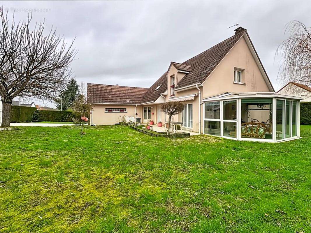 Maison à MAILLOT