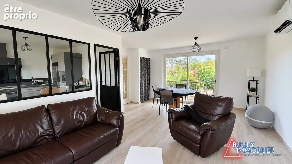 Maison 7 pièces 129 m² à vendre à Pont-D'ain (01160) - photo 2
