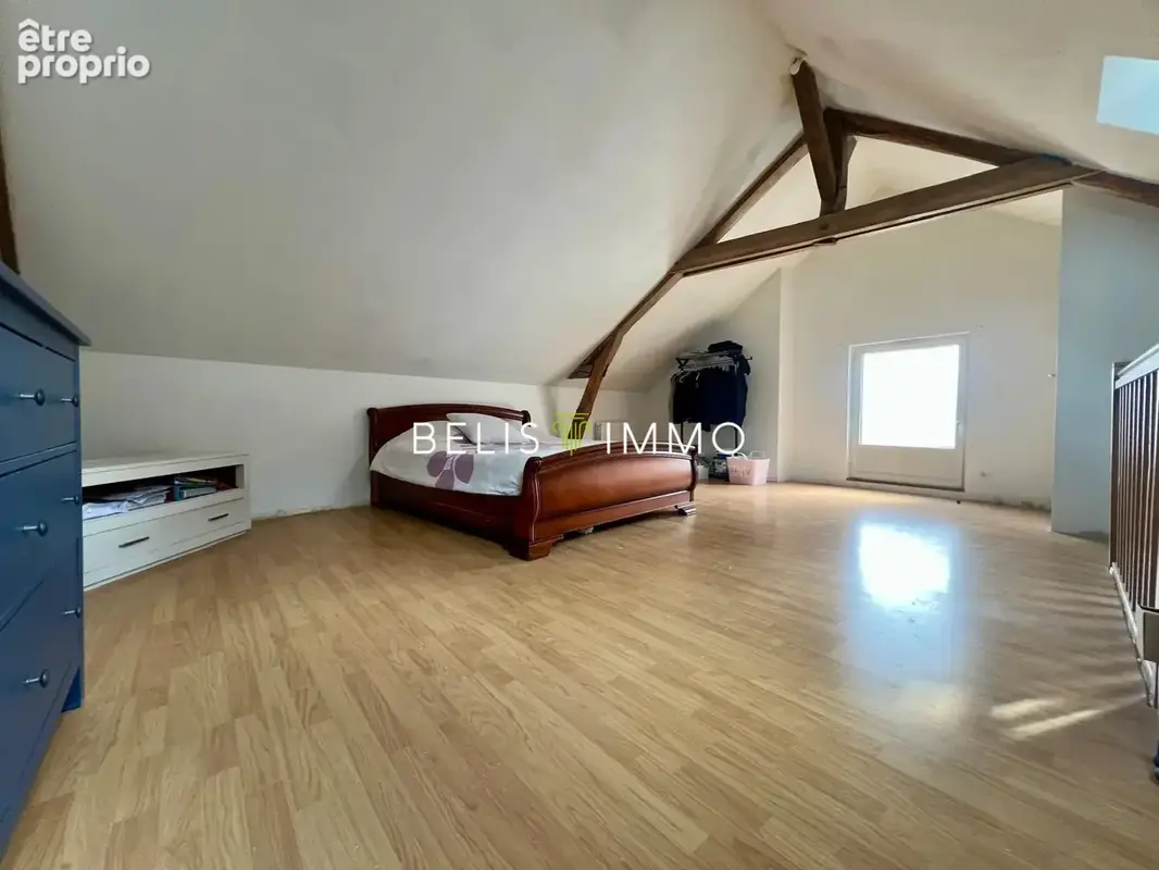 Maison 94 m² à Langeais  - photo 3