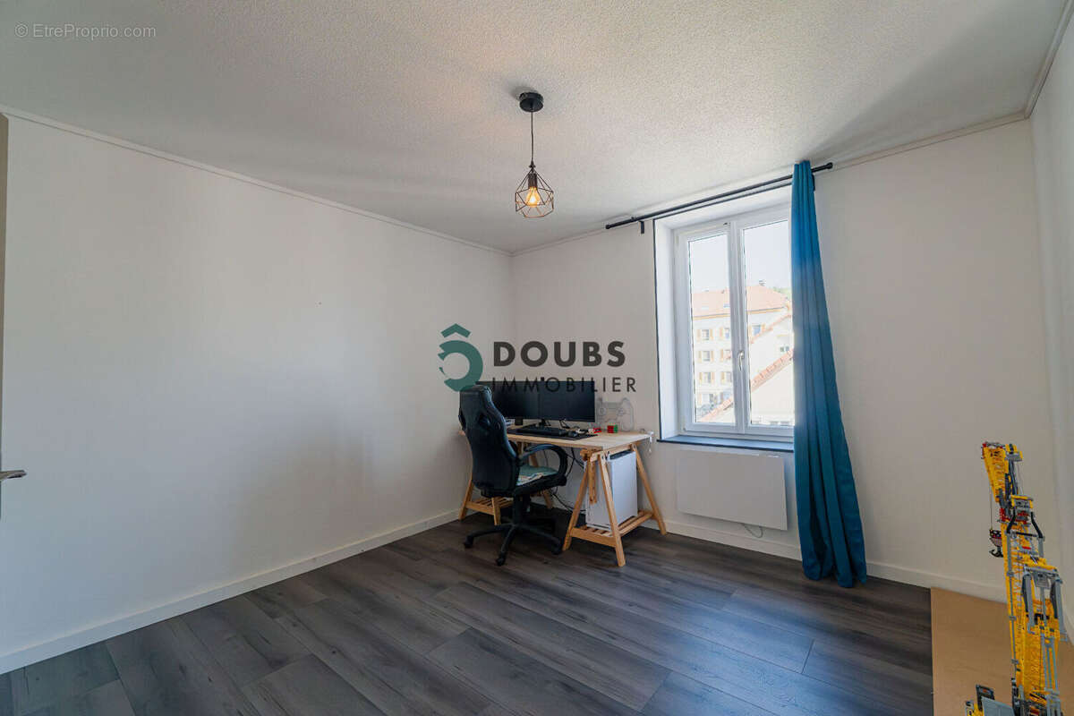 Appartement à MORTEAU