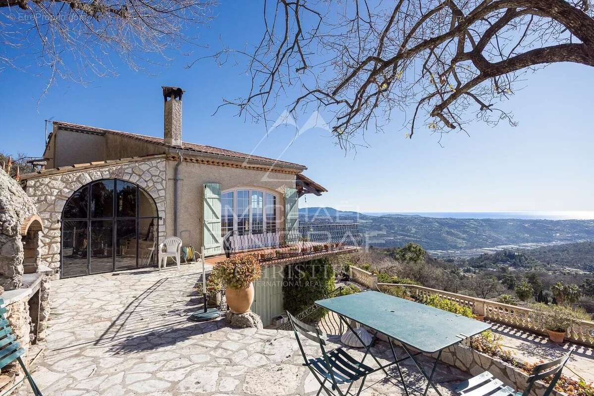 Maison à SAINT-JEANNET