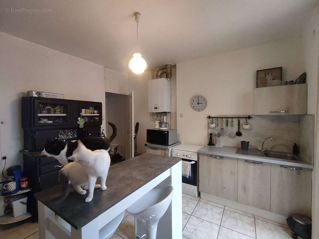 Appartement à BOHAIN-EN-VERMANDOIS