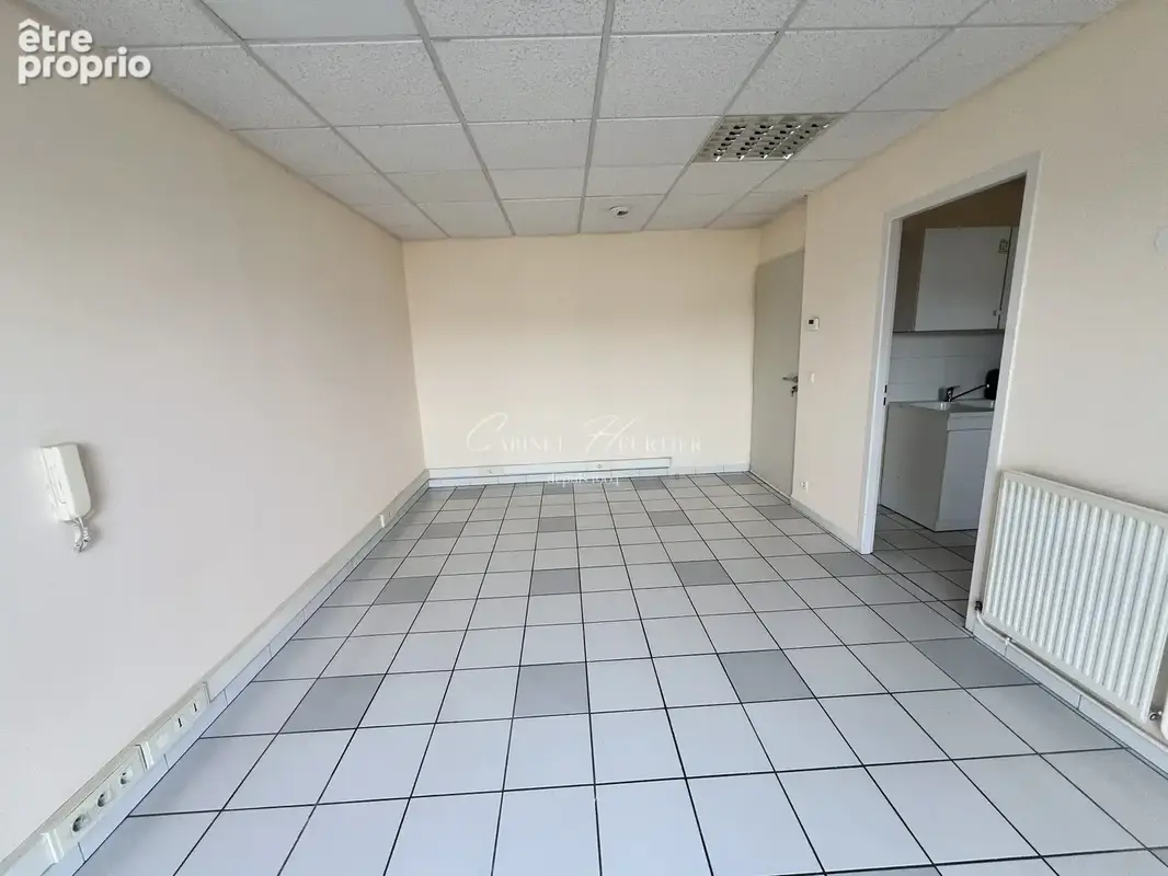Commerce 59 m² à vendre à Echirolles (38130) - photo 5