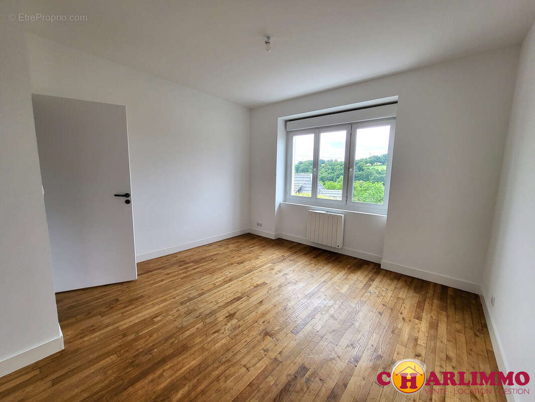 Appartement à SAINT-JUNIEN