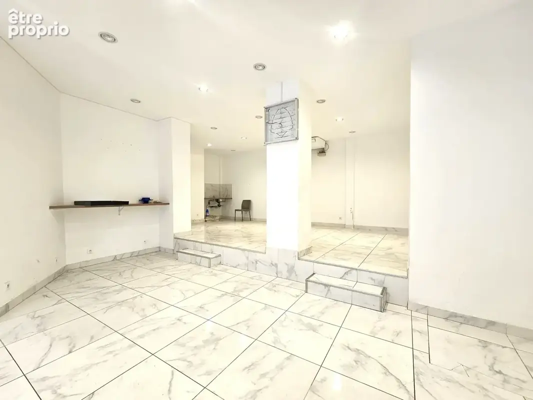 Commerce 76 m² à vendre à Paris-9e (75009) - photo 6