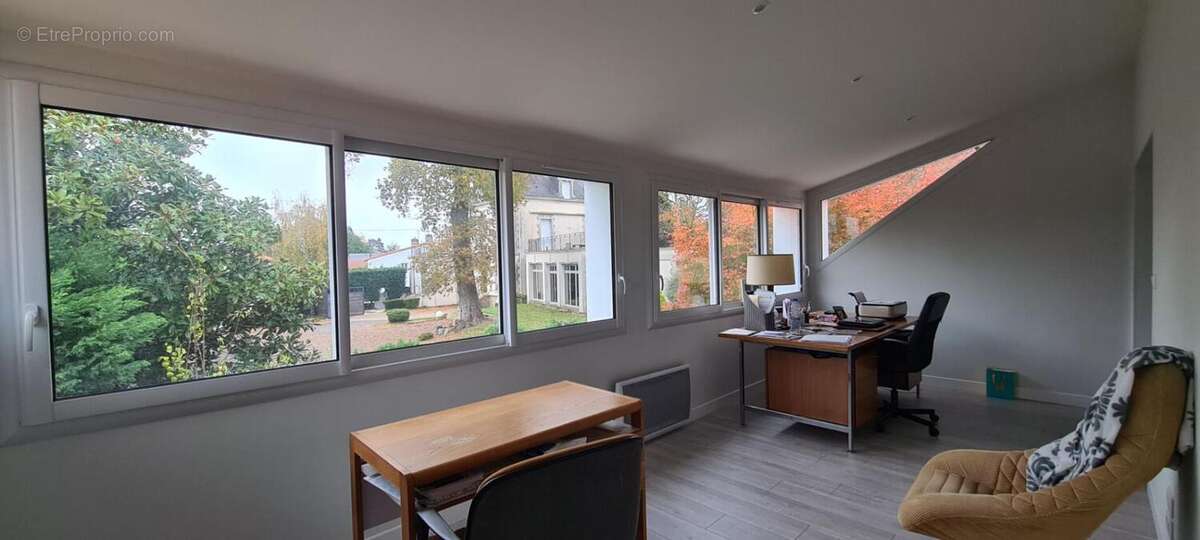 Maison à SAINT-SEBASTIEN-SUR-LOIRE