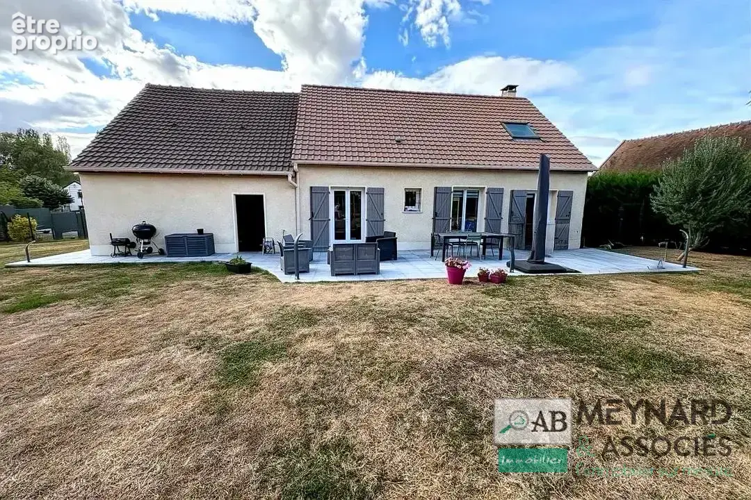 A vendre PLESSIS FEU AUSSOUX 5 mn de ROZAY EN BRIE maison indépendante de 113m2 , garage  45m2 ,terrain 1028m2 - photo 8