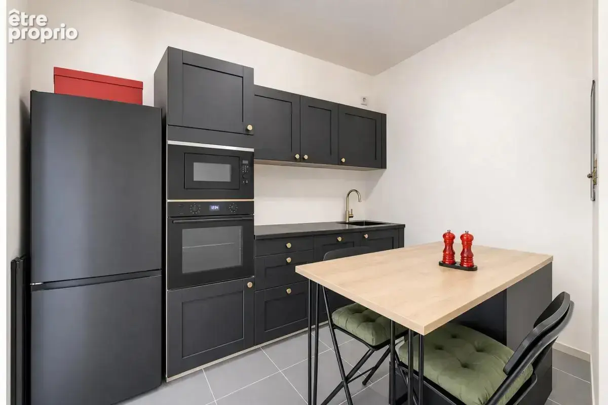 Appartement de 2 pièces de 47 m² à Saint-Ouen-sur-Seine - photo 2