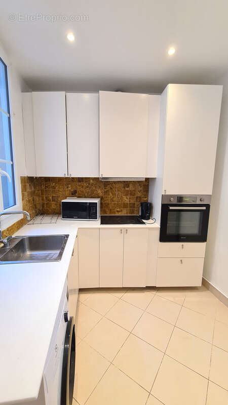 Appartement à PARIS-12E