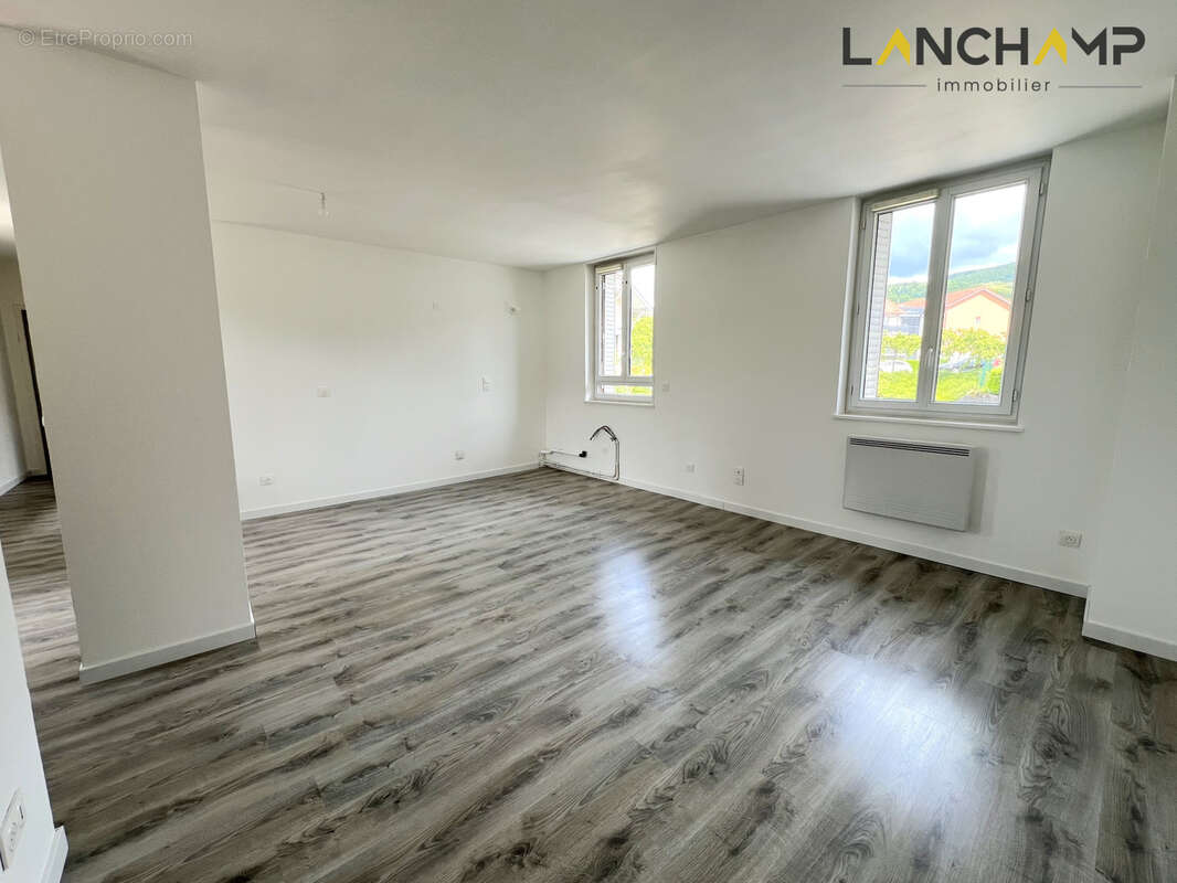 Appartement à SEYSSEL