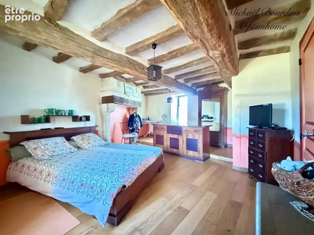 Maison de charme rénovée – 3/4 chambres – Bureau indépendant – Terrain clos – Le Lude - photo 13