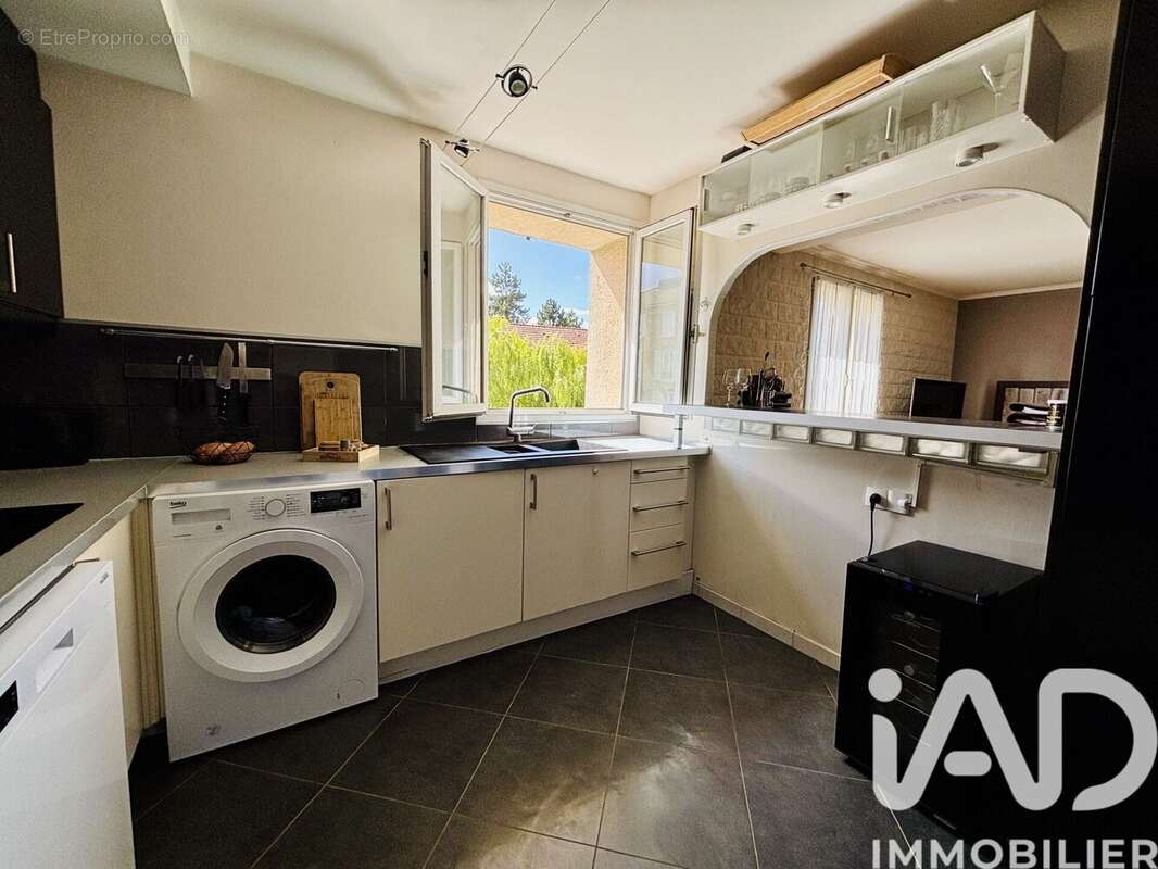 Photo 3 - Appartement à FONTENAY-LE-FLEURY