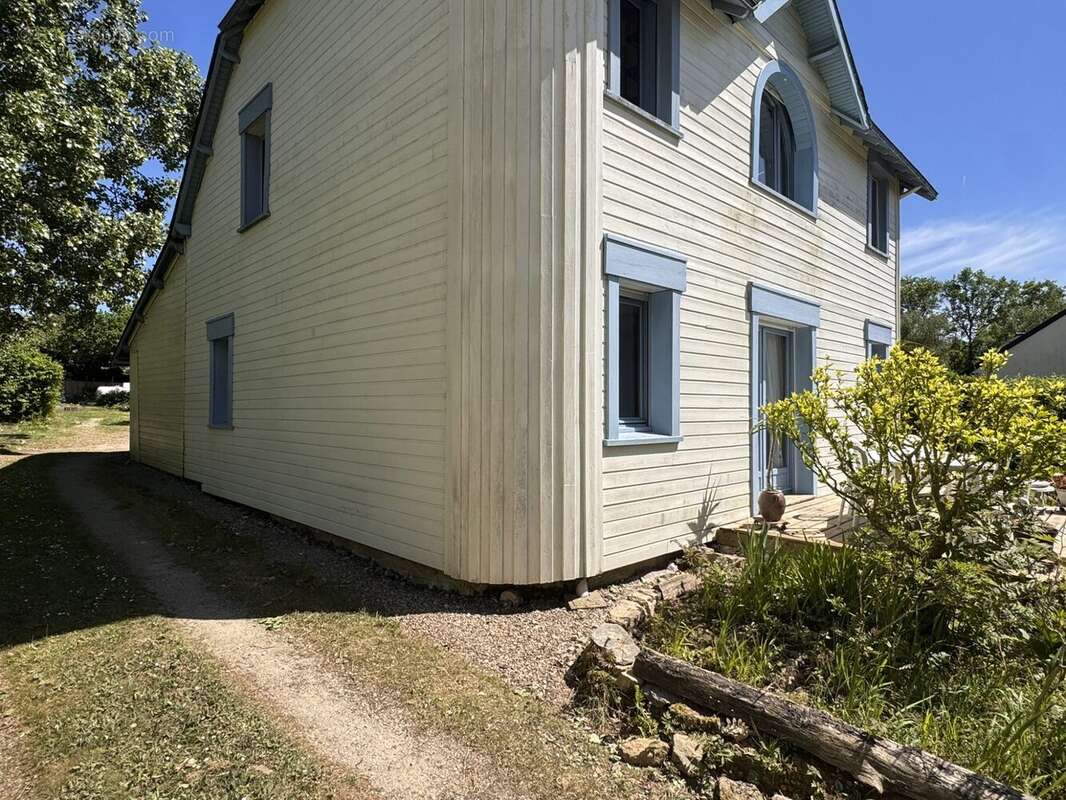 Maison à AMBON