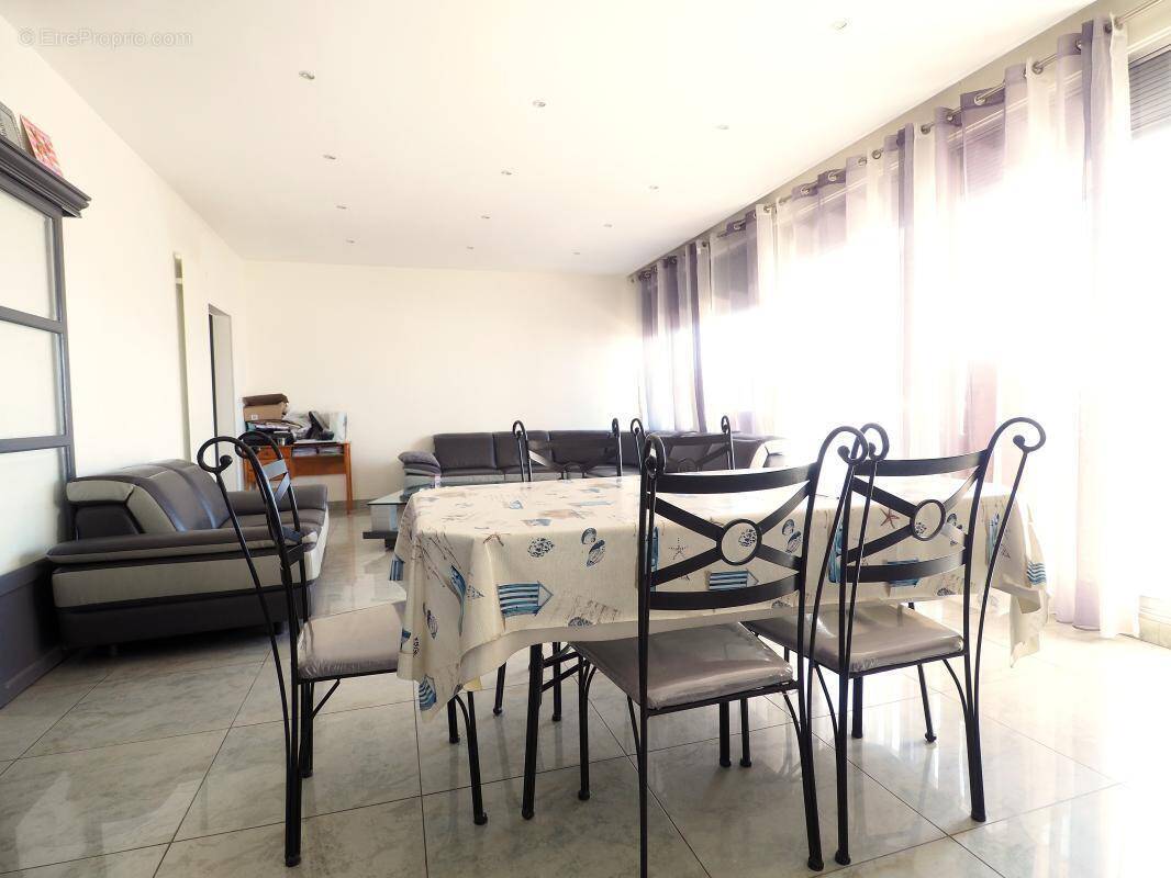 Appartement à SARCELLES