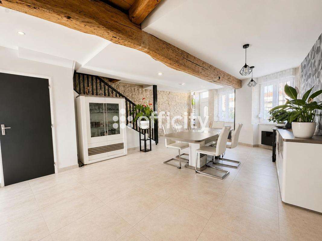 Maison 135 m² à Vermenton  - photo 2