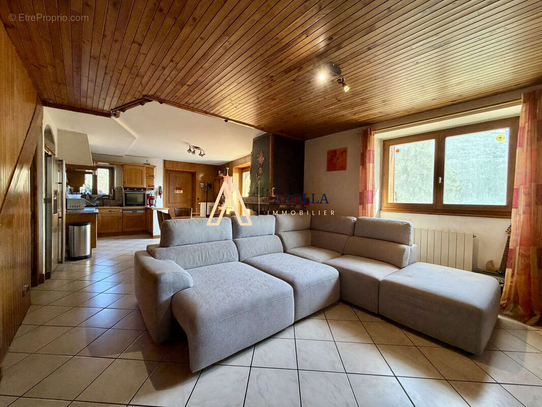 Maison à BOURG-SAINT-MAURICE