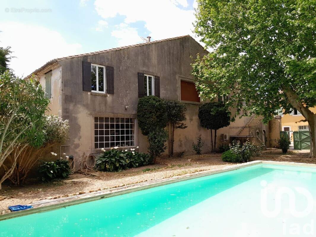 Photo 1 - Maison à SAINT-GILLES