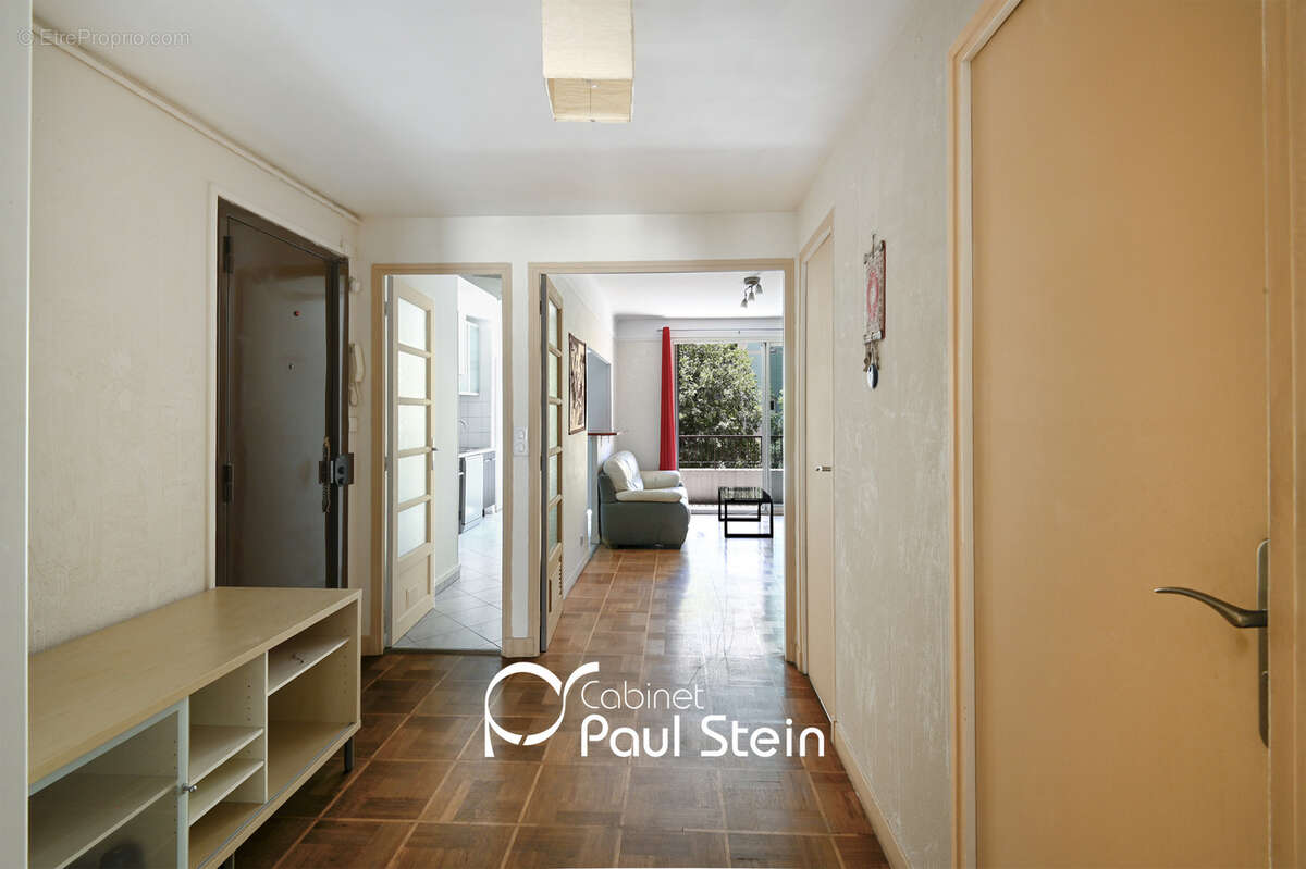 Appartement à MARSEILLE-8E