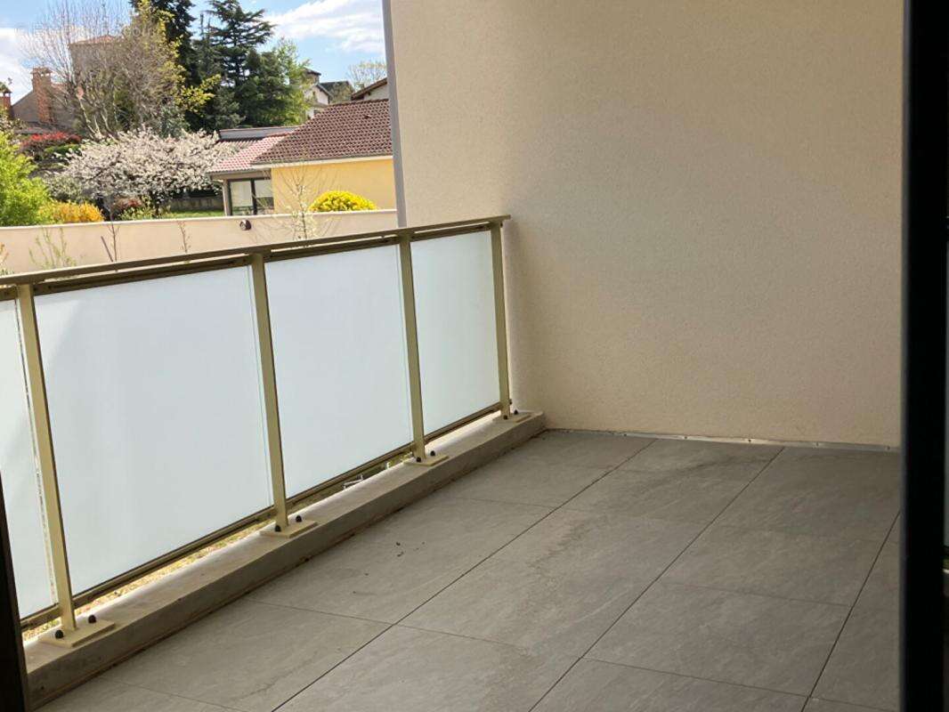 Appartement à CHARLY