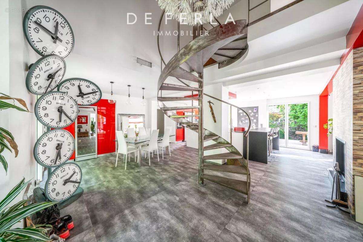 Maison à LE PERREUX-SUR-MARNE