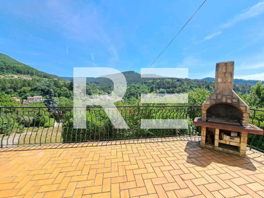 Maison à BRANOUX-LES-TAILLADES