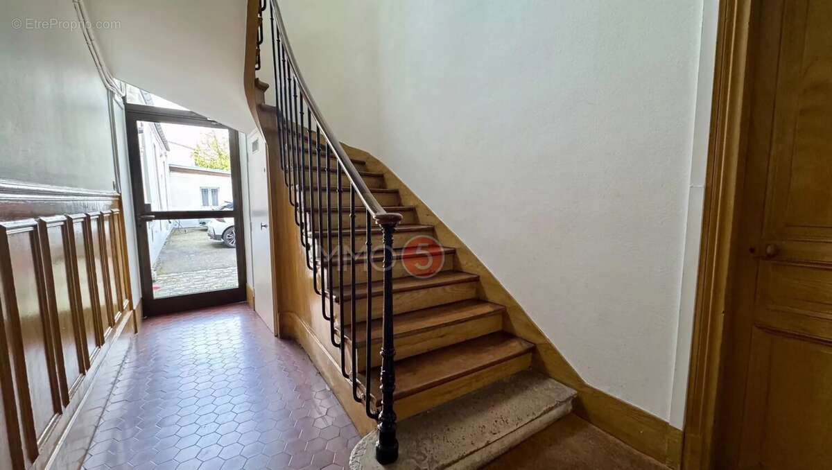 Appartement à LE RAINCY