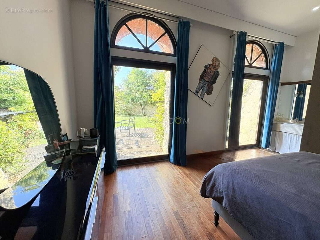 Maison à VERNOU-SUR-BRENNE