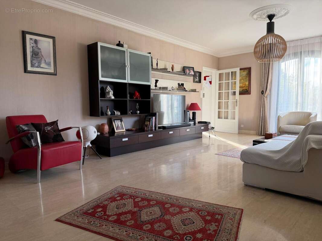 Photo 3 - Maison à AVRILLE