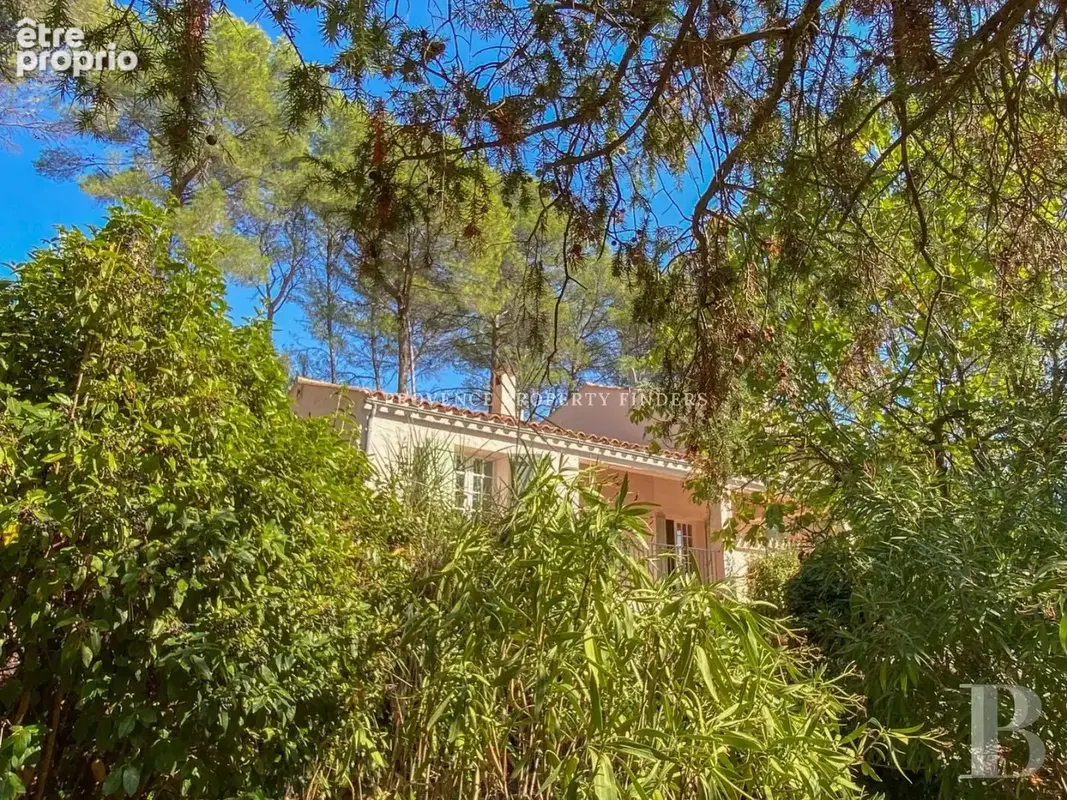 Charmante villa avec beau terrain. - photo 10