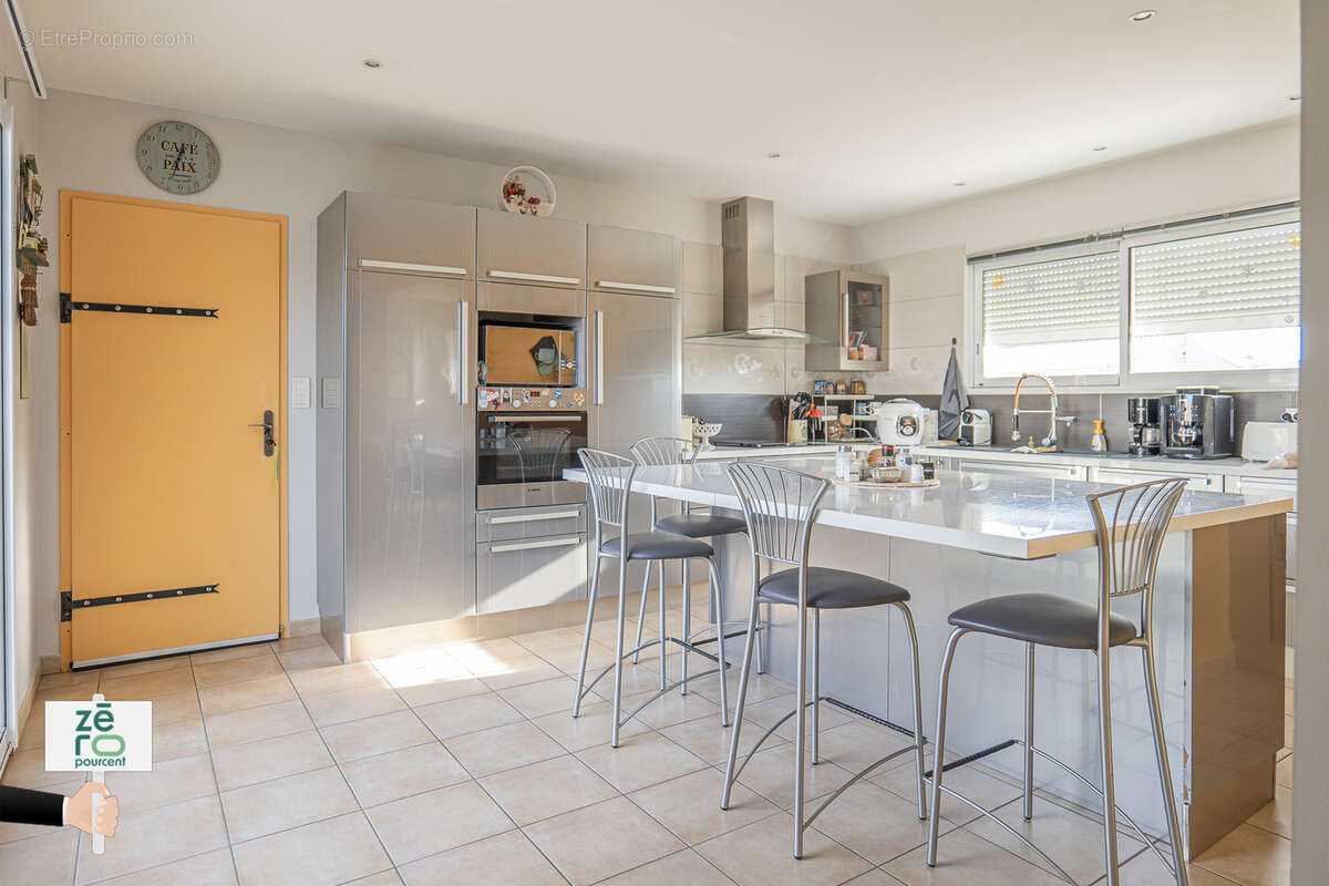 Maison à LANDEVIEILLE