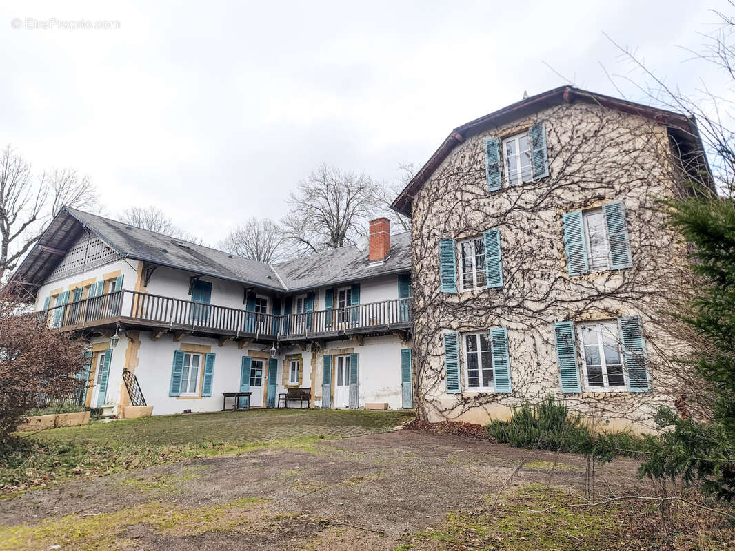 Maison à SAINT-HONORE-LES-BAINS