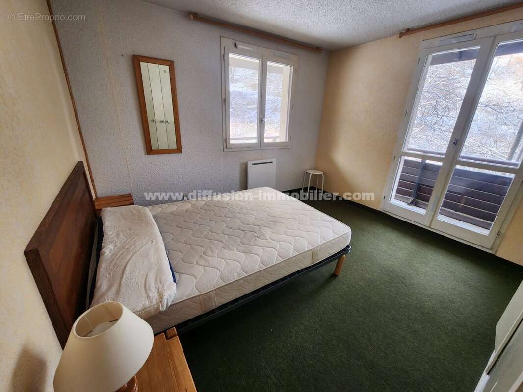 Appartement à SAINT-PONS