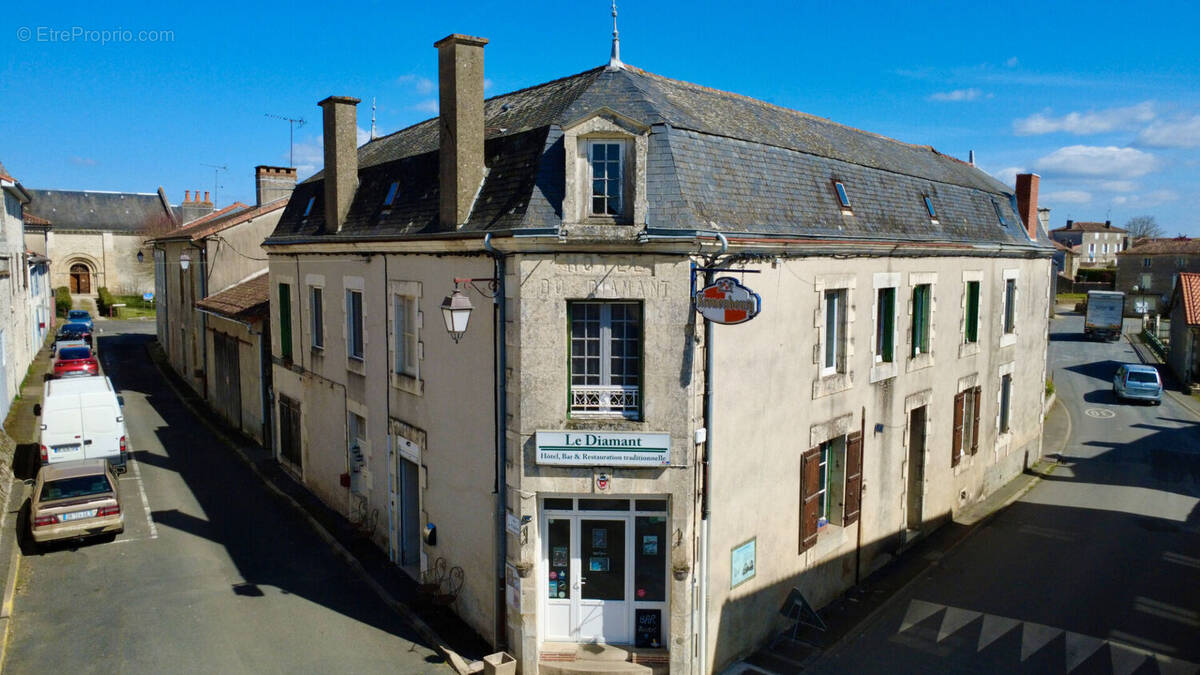 Appartement à MAUPREVOIR