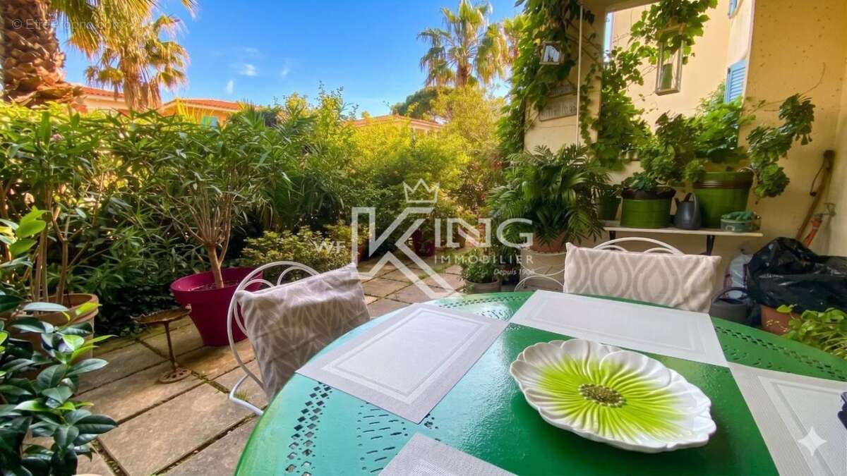 Appartement à FREJUS