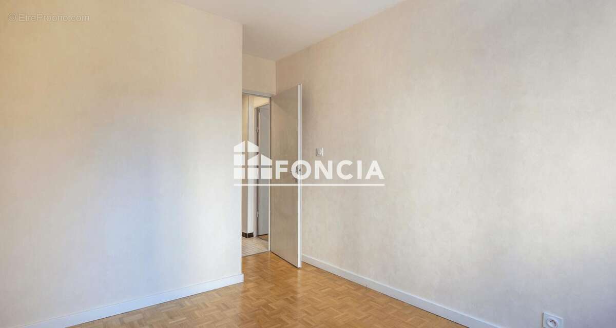 Appartement à ECHIROLLES