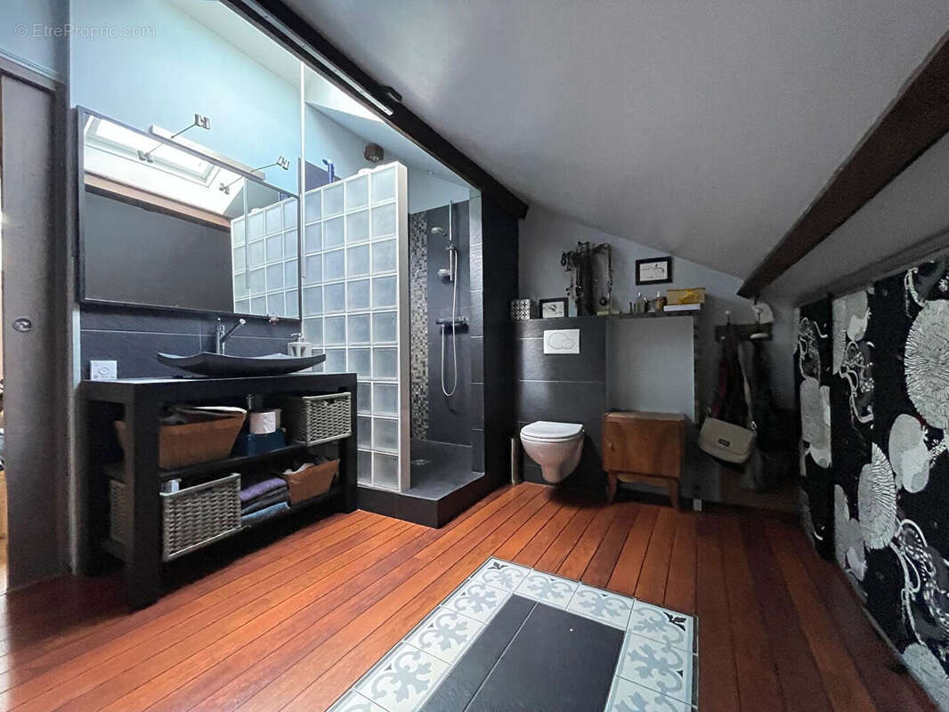 Maison individuelle 5 chambres, DPE B, suite parentale - photo 10