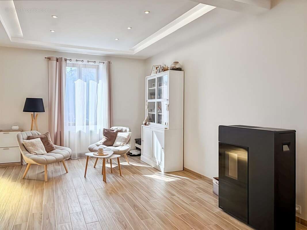 Maison à SERMAISES