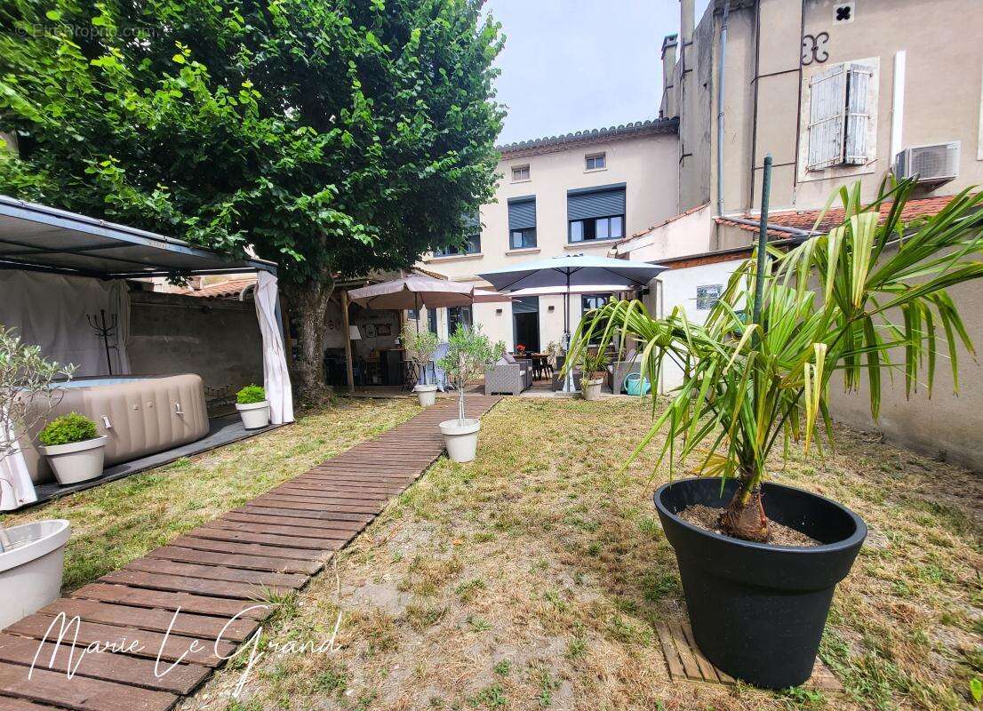 Maison à CASTRES