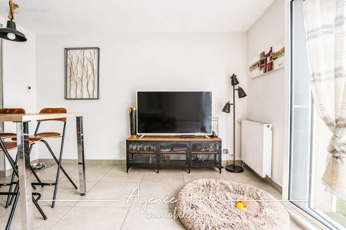 Maison 122 m² à Tarbes  - photo 3