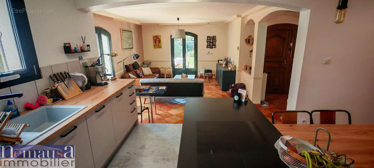 Maison à NIMES