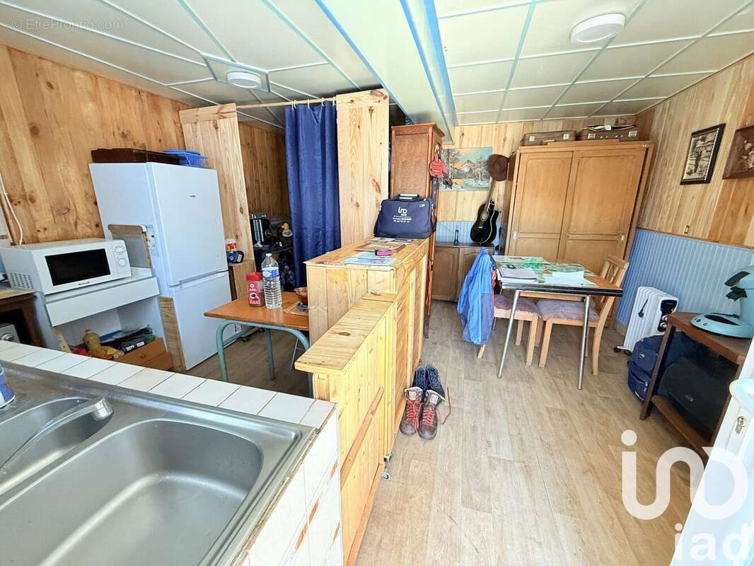 Photo 2 - Maison à CERCY-LA-TOUR