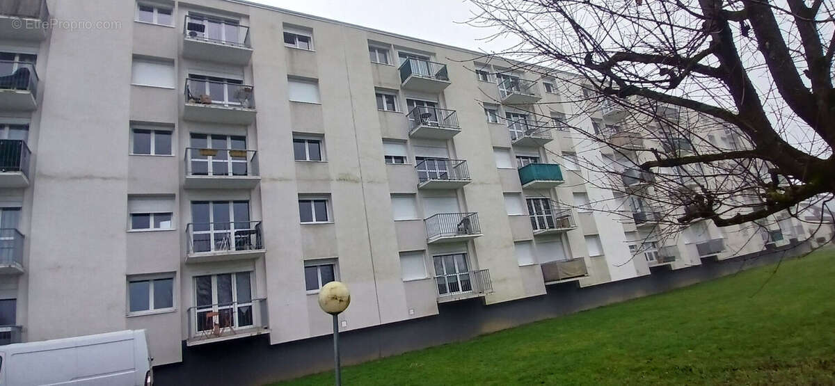 Appartement à ESSEY-LES-NANCY