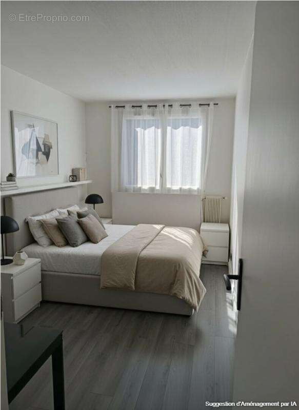 Appartement à COMBS-LA-VILLE