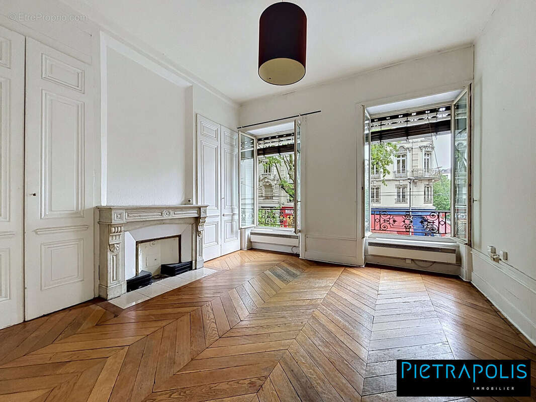 Appartement à LYON-3E