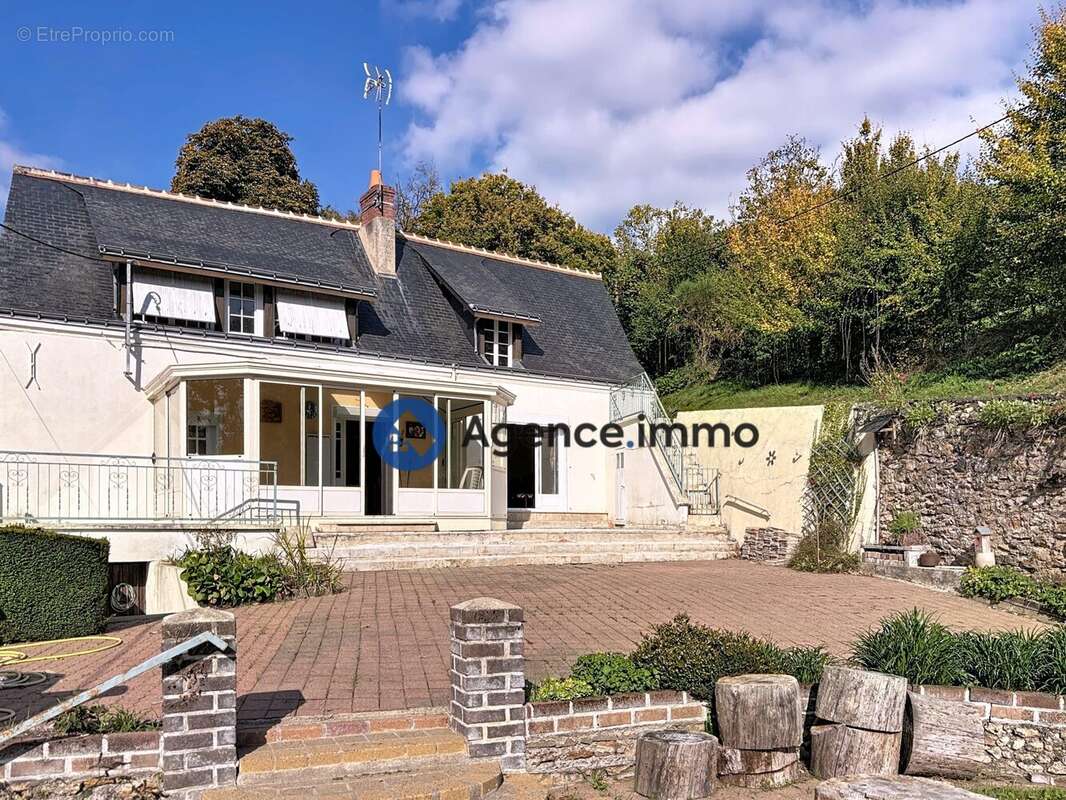 Maison à CINQ-MARS-LA-PILE