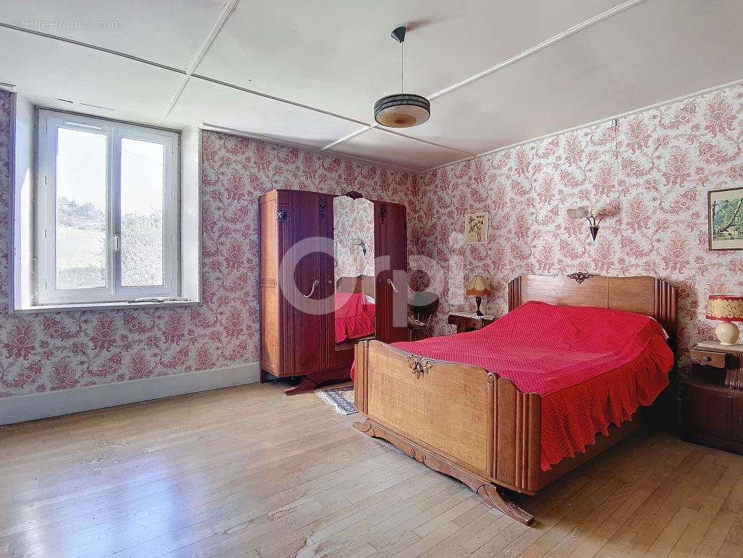 Maison à BOUZANCOURT