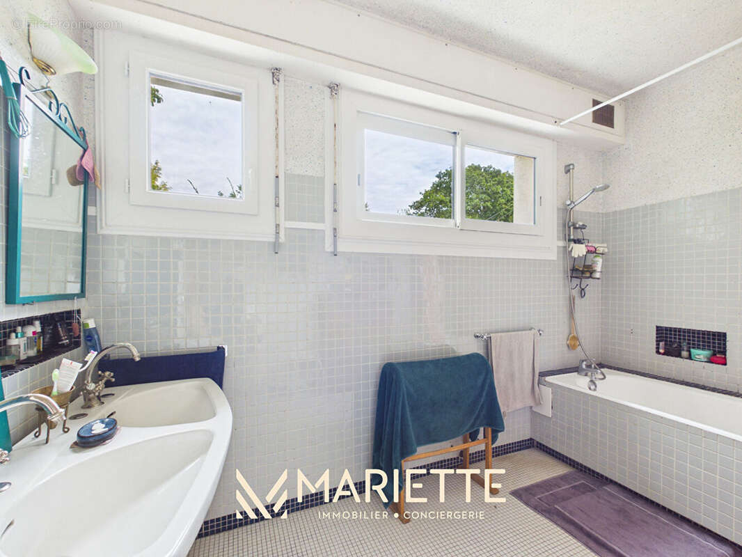 "ERELL", Presqu'île du Cabellou Maison familiale de 170 m² - photo 12